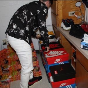 Meet your Posher, Brady